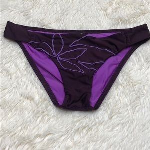 Luxe bikini bottom size 6